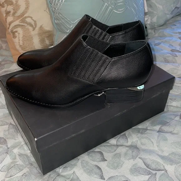 NWT Anthropologie SILENT D IVTAY Boot - Picture 8 of 15